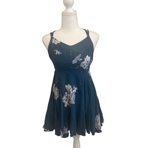 Kimchi Blue Dress SZ 4 BOHO Turquoise Turquoise Floral Urban Outfitters - Picture 1 of 11